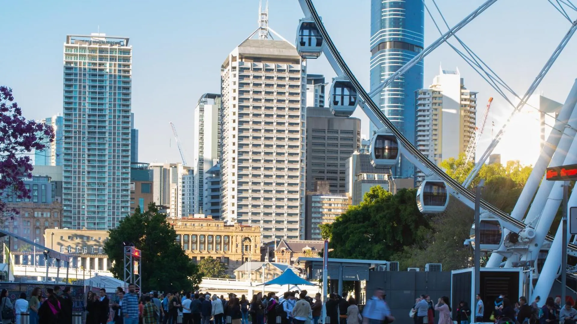 Best Southbank Location With King Bed, Gym And Pool Brisbane