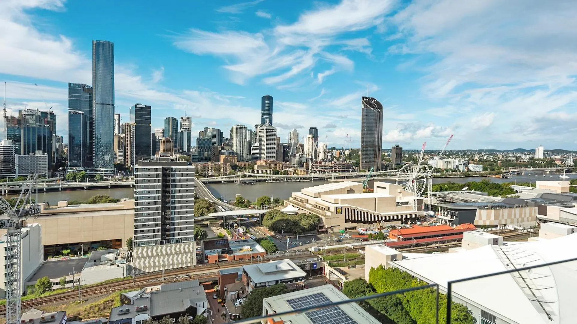 Best Southbank Location With King Bed, Gym And Pool Brisbane